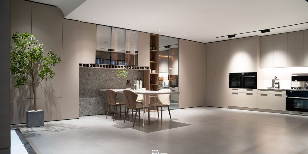 简一家居开展安全生产月系列主题活动